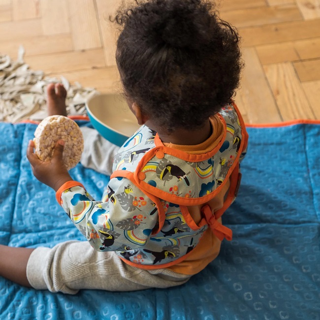 Bavoir Tablier bébé enfant de close -1